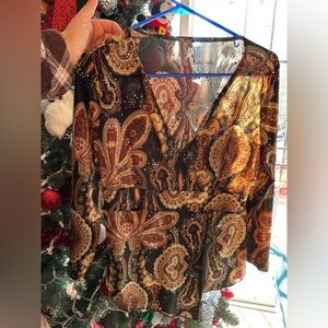 Susan Lawrencence top ❤️